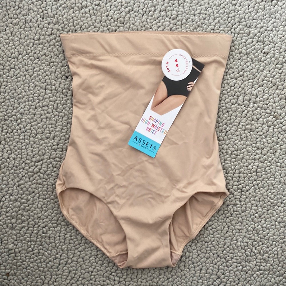 Shapewear high waisted brief tummy control